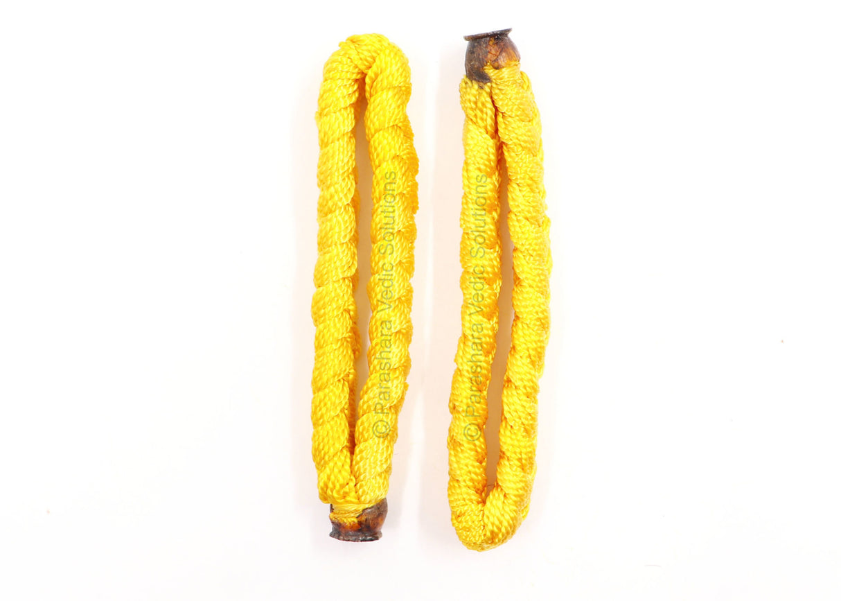 ARKAM Bagalamlukhi Kavach/Baglamukhi Raksha Kavach/Baglamukhi Raksha Sutra/Yellow Thread Kavach Bracelet - Set of 2 - Retail Maharaj