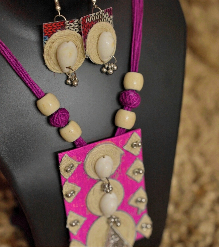 Premium Handmade Mixed Media Jewelry – Tribal Essence Jute Cowrie Necklace Set (Magenta Edition) | Bohemian Tribal Statement Jewelry