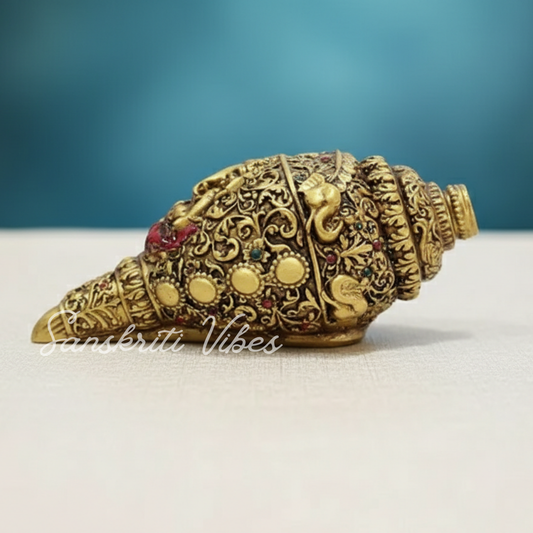 Sanskriti Vibes Decorative Lord Ganesha Shank – Gold-Toned Conch Shell (22 cm x 11 cm) Polyresin - Retail Maharaj