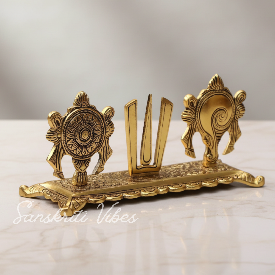 Tirupati Balaji Yantra with Shankh Chakra Tilak Namah | Gold-Plated Antique Metal Symbol for Home & Office Table Decoration - Retail Maharaj