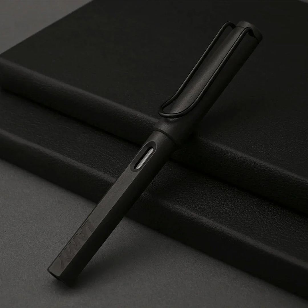 Lamy Safari Umbra Fountain Pen Matte Black - Retail Maharaj