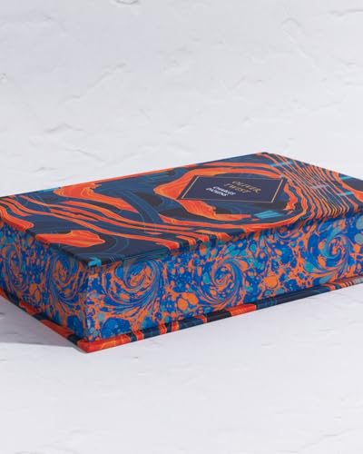 Oliver Twist (Vintage Collector's Classics) - Retail Maharaj
