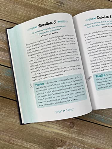 A Mindful Moment: 5-Minute Meditations and Devotions - Retail Maharaj