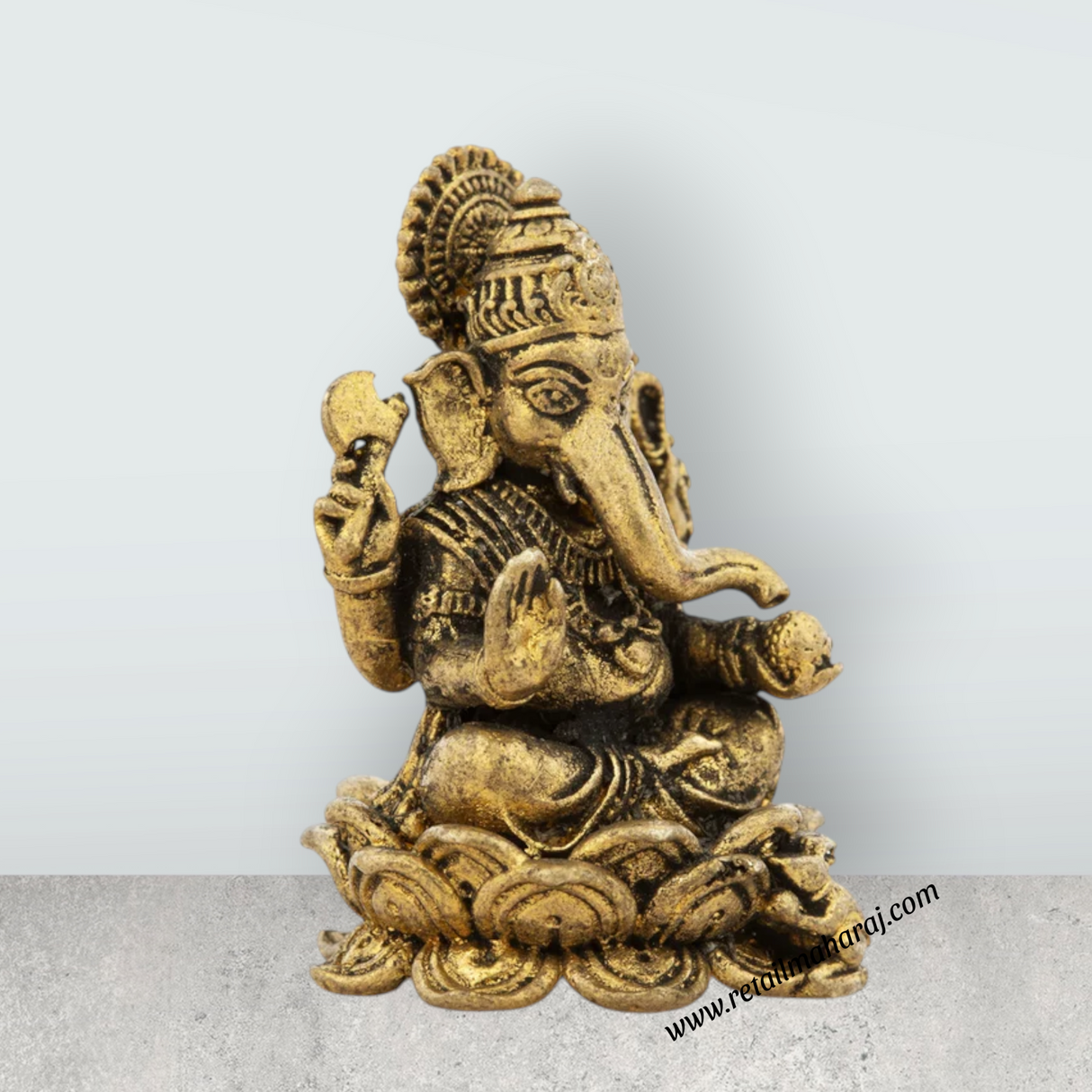 Ganesh Statue - 1.5 x 1 Inches | Brass idol/ Vinayaka Idol / Ganesh Idol for Pooja - Retail Maharaj