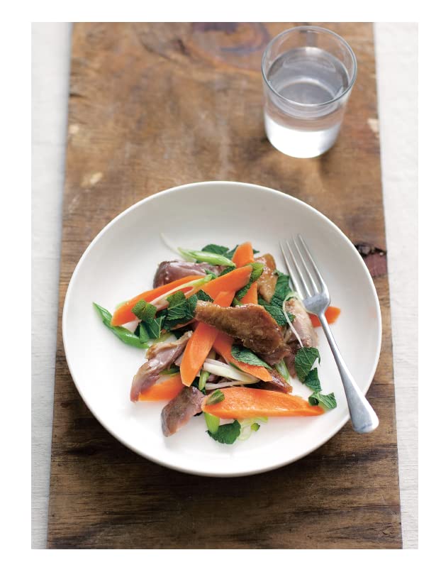 The Five O'Clock Apron: Proper Food for Modern Families - Retail Maharaj
