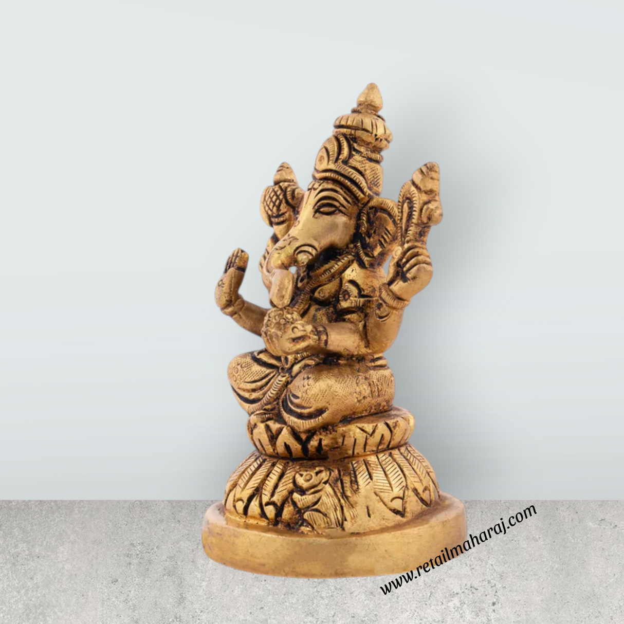 Ganesh Murti - 4.5 x 3 Inches | Antique Brass Statue/ Vinayaka Idol for Pooja / 680 Gms Approx - Retail Maharaj