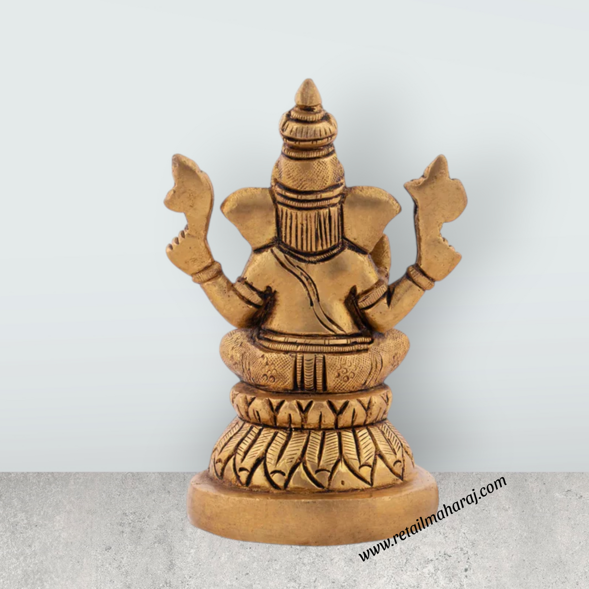 Ganesh Murti - 4.5 x 3 Inches | Antique Brass Statue/ Vinayaka Idol for Pooja / 680 Gms Approx - Retail Maharaj