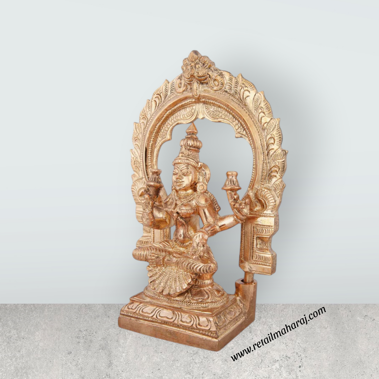 Laxmi Murti With Arch - 6 x 4.5 Inches | Panchaloha Statue/ Lakshmi Idol for Pooja/ 700 Gms Approx - Retail Maharaj