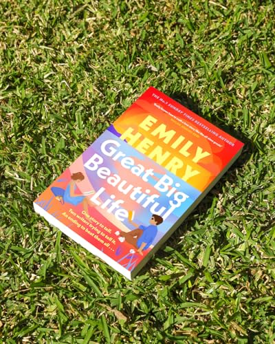 Great Big Beautiful Life: A gripping tale of literary rivals, a secluded island & long-buried family secrets—by Sunday Times bestseller and TikTok sensation Emily Henry - Retail Maharaj