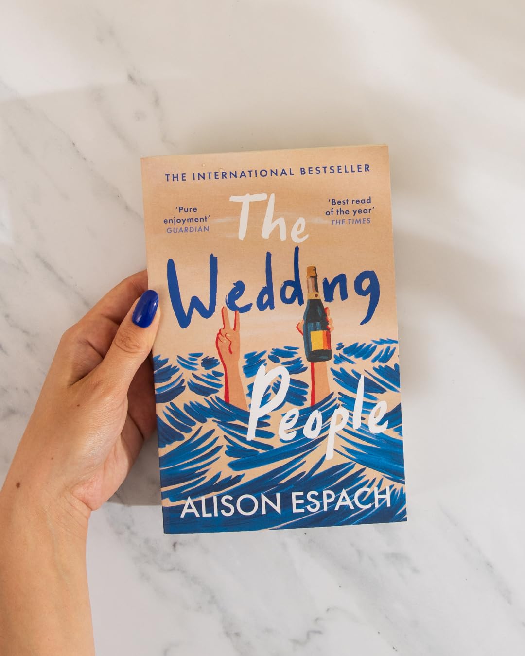 The Wedding People: The hilarious and moving million-copy bestseller - Retail Maharaj