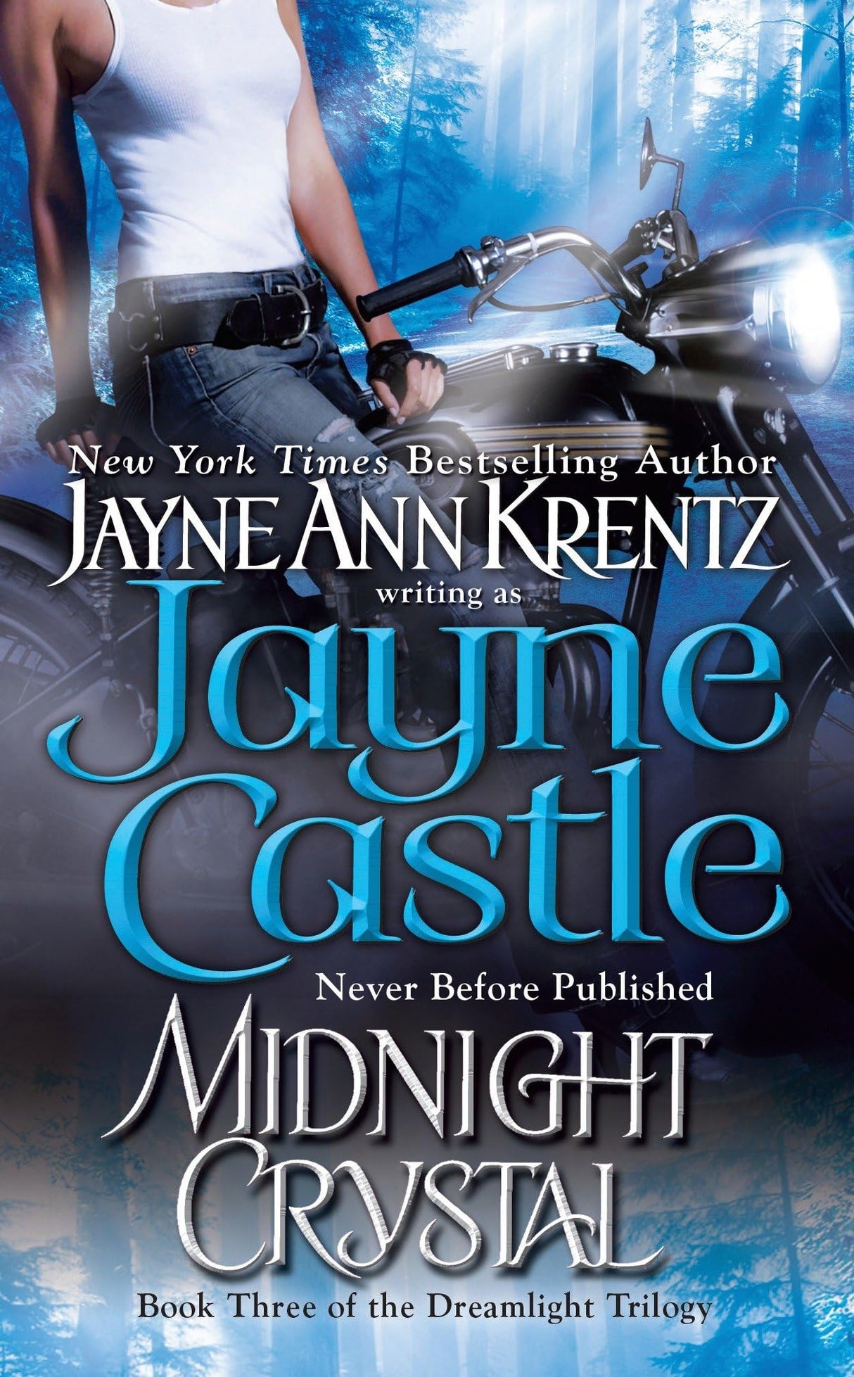 Midnight Crystal: Book Three in the Dreamlight Trilogy: 8 (A Harmony Novel) - Retail Maharaj