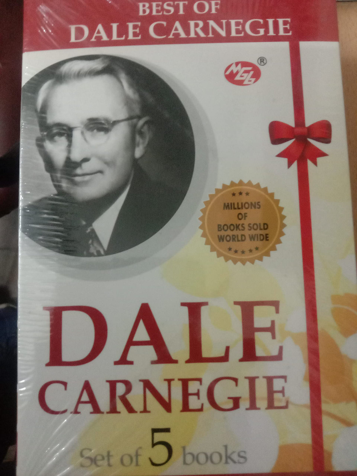 DALE CARNEGIE SET OF 5 BOOKS - Retail Maharaj