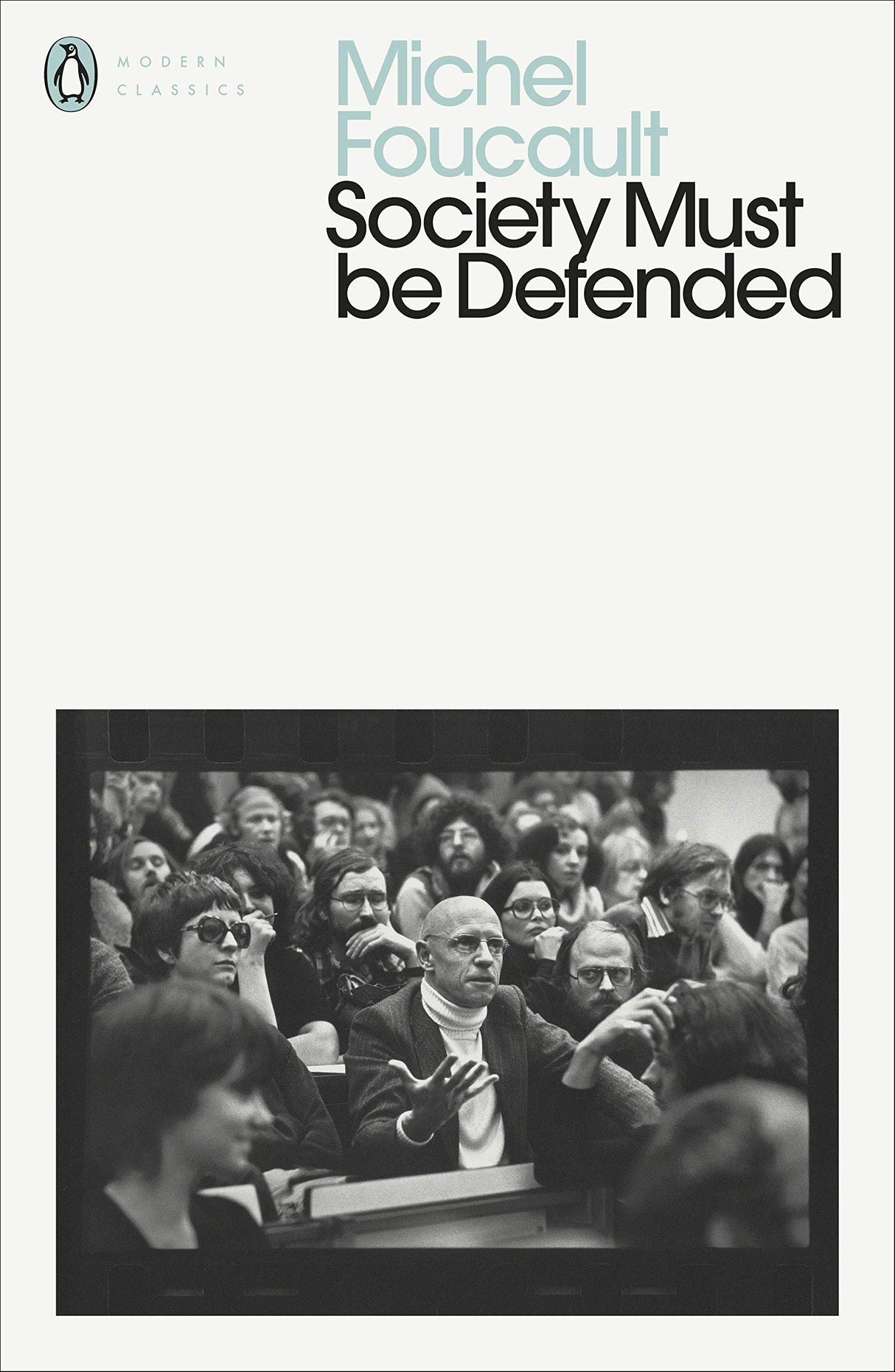 Society Must Be Defended: Lectures at the Collège de France, 1975-76 - Retail Maharaj