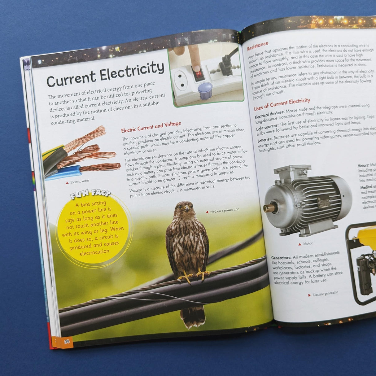 Discover Science, Light & Electricity (Encyclopedia of Learning) - Retail Maharaj