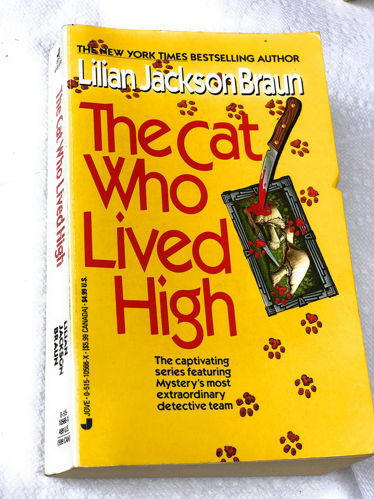 The Cat Who Lived High (Cat Who..., No 11) - Retail Maharaj
