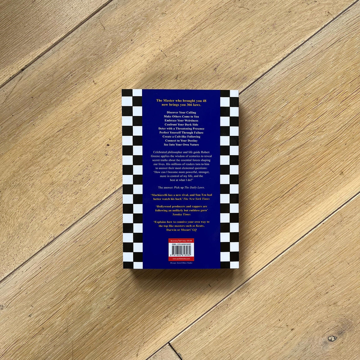 The Daily Laws: 366 Meditations on Power, Seduction, Mastery, Strategy and Human Nature - Retail Maharaj