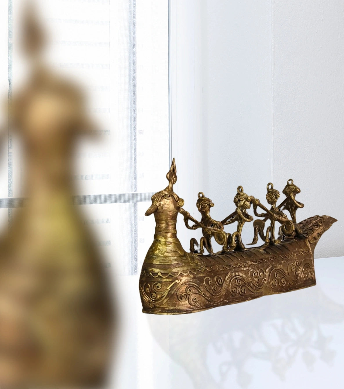 Dokra Big Boat | Handcrafted Brass Figurine with Riders – Traditional Dhokra Art Product Description: - Retail Maharaj