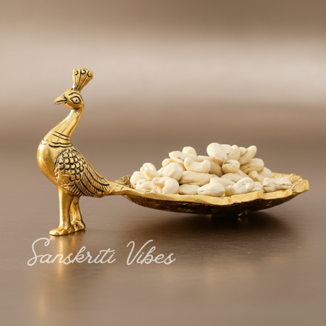 Hand Crafted Metal Duck Wing Shape Tray Golden Finish Dry Fruit Serving Tray for Home Centre Table (Pack of 1) - Retail Maharaj