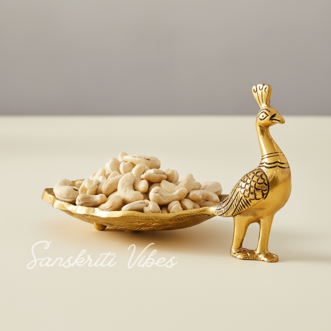 Hand Crafted Metal Duck Wing Shape Tray Golden Finish Dry Fruit Serving Tray for Home Centre Table (Pack of 1) - Retail Maharaj