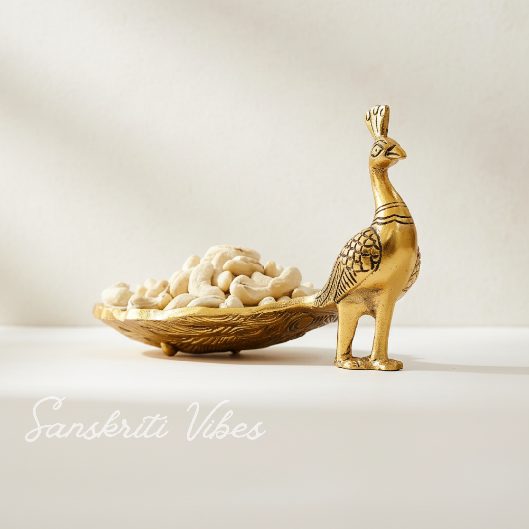 Hand Crafted Metal Duck Wing Shape Tray Golden Finish Dry Fruit Serving Tray for Home Centre Table (Pack of 1) - Retail Maharaj