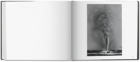 Sebastiao Salgado. Kuwait. A Desert on Fire - Retail Maharaj