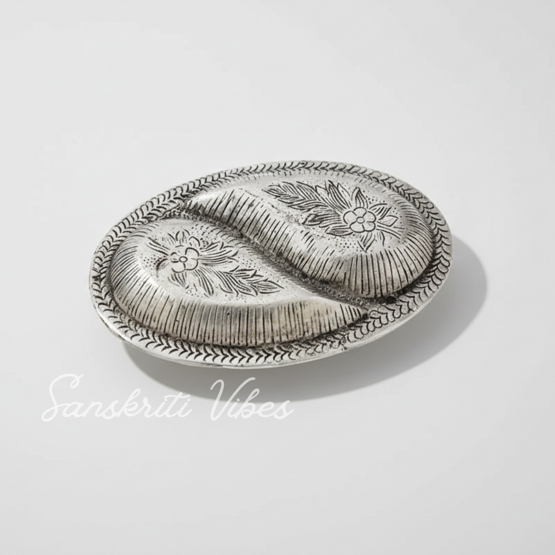 Metal Decorative Tray for Tableware Dry Fruit Tray for Saunf Supari Candy and Sweets Serving - Retail Maharaj