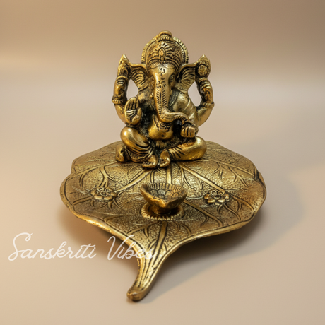 Gifts Metal Ganesh Gold Polish Leaf Decorative Showpiece 12 X 12 X 8 Cm 14 Cm Crystal Ganpati Idol For Home Decor And Gift Purpose - Retail Maharaj