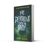 The Devouring Light: The brand new, terrifying YA horror from the award-winning author of Wicked Little Deeds - Retail Maharaj