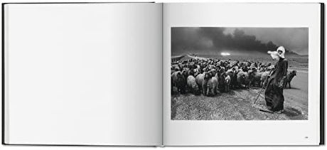 Sebastiao Salgado. Kuwait. A Desert on Fire - Retail Maharaj