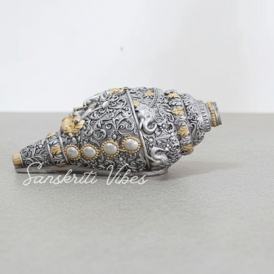 Sanskriti Vibes Decorative Lord Ganesha Shank – Silver Toned Conch Shell (12 cm x 6 cm) - Retail Maharaj