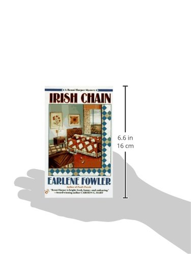 Irish Chain: 2 (Benni Harper Mystery) - Retail Maharaj