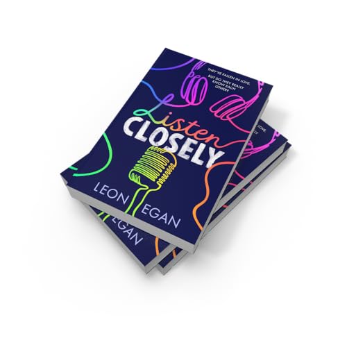 Listen Closely: A heartwarming, cosy, meet-cute grumpy x sunshine romance - Retail Maharaj