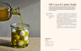 A Middle Eastern Pantry: Essential Ingredients for Classic and Contemporary Recipes: Essential Ingredients for Classic and Contemporary Recipes: A Cookbook - Retail Maharaj