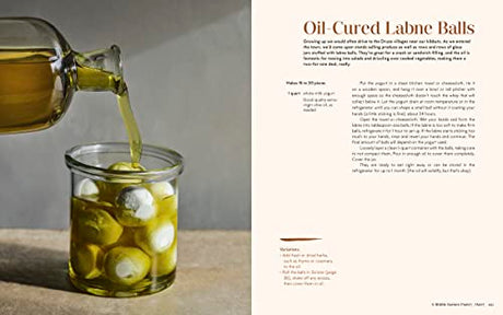 A Middle Eastern Pantry: Essential Ingredients for Classic and Contemporary Recipes: Essential Ingredients for Classic and Contemporary Recipes: A Cookbook - Retail Maharaj