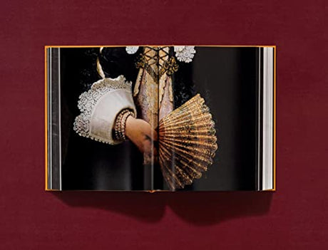 Rembrandt. The Complete Paintings: Friendship Centre: The Complete Paintings: 350 Years Anniversary Edition - Retail Maharaj