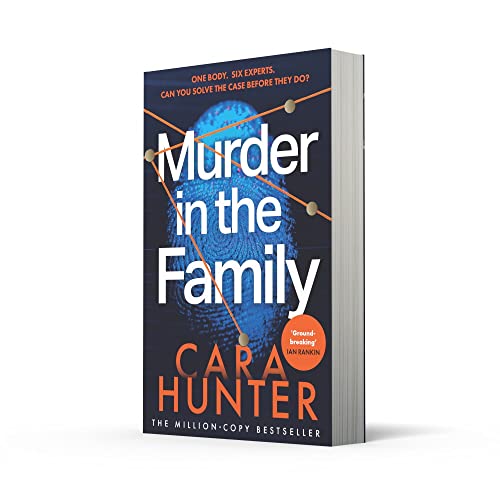 Murder in the Family: An absolutely gripping new crime novel from the million copy bestselling author of the DI Adam Fawley series - Retail Maharaj