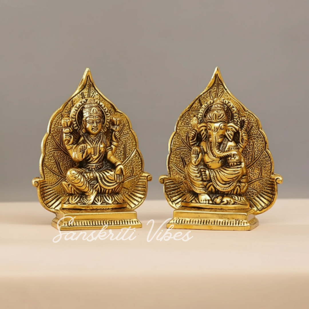 Metal Laxmi Ganesh Statue/Murti for Pooja Room & Home Office Decor, Pan Patta Laxmi Ganesha Idol for Diwali Gift - Retail Maharaj