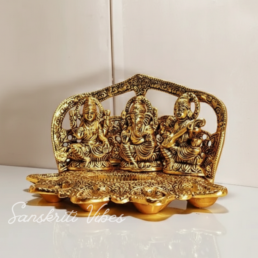 Laxmi Ganesha Saraswati Murti - Retail Maharaj