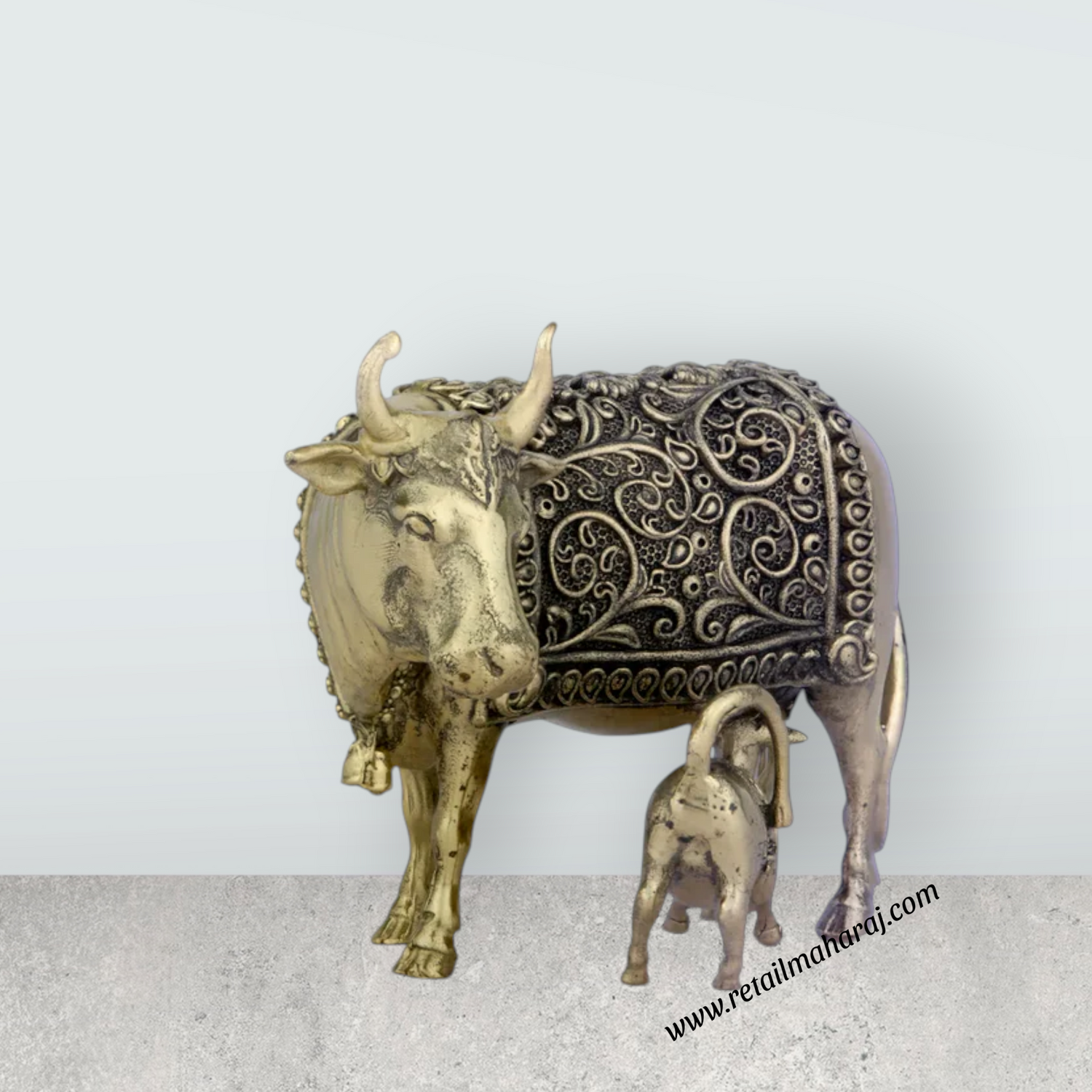 Cow and Calf Idol - 3 x 4 Inches | Brass Kamadhenu Statue/ Cow Calf Idol for Pooja/ 200 Gms Approx - Retail Maharaj