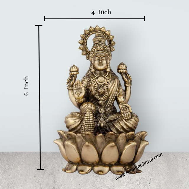 Laxmi Statue - 6 x 4 Inches | Lakshmi Statue Sitting On Lotus/ Brass Idol for Pooja/ 565 Gms Approx - Retail Maharaj