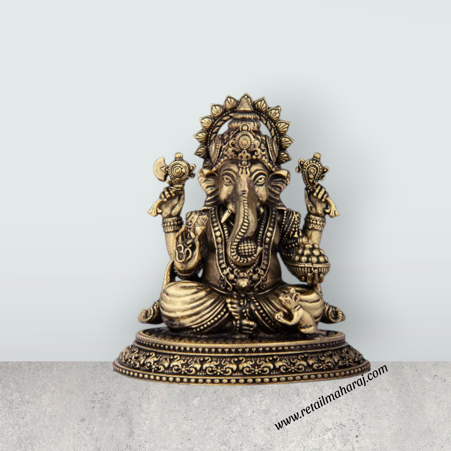 Krishnan Statue - 7.5 x 3.25 Inches | Brass idol/ Krishna Flute Statue for Pooja/ 375 Gms Approx - Retail Maharaj