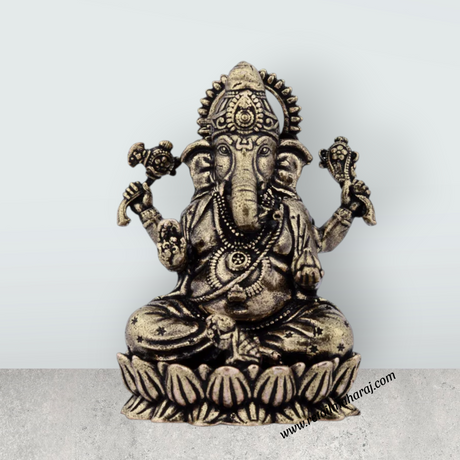 Ganesh Murti - 2 x 1.5 Inches | Brass Idol / Vinayaka Idol Sitting On Lotus for Pooja/ 40 Gms Approx - Retail Maharaj