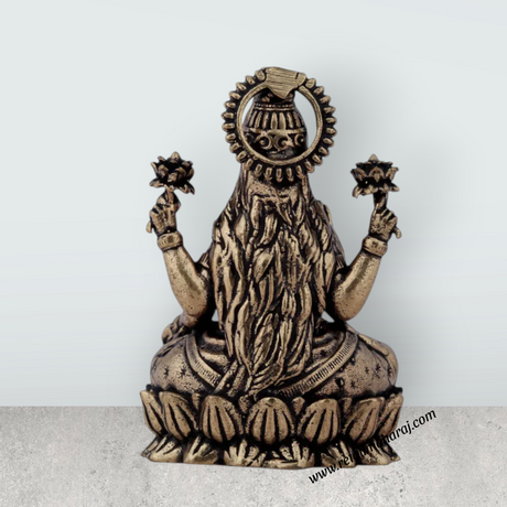 Laxmi Devi Statue - 2 x 1.25 Inches | Lakshmi Statue Sitting On Lotus/ Brass Idol for Pooja/ 45 Gms Approx - Retail Maharaj