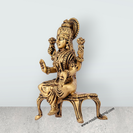 Laxmi Devi Statue - 3.5 x 2.5 Inches | Lakshmi Statue Sitting On Chowki/ Brass Idol for Pooja/ 120 Gms Approx - Retail Maharaj