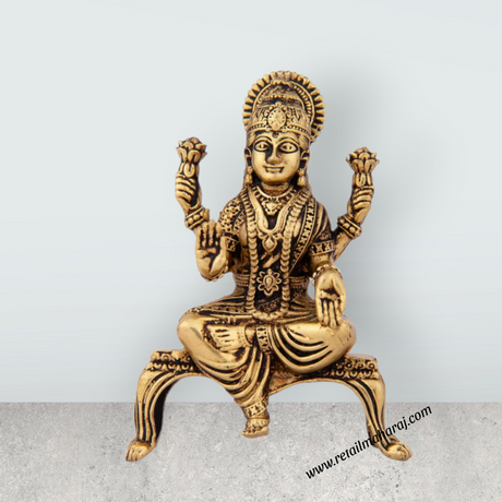 Laxmi Devi Statue - 3.5 x 2.5 Inches | Lakshmi Statue Sitting On Chowki/ Brass Idol for Pooja/ 120 Gms Approx - Retail Maharaj