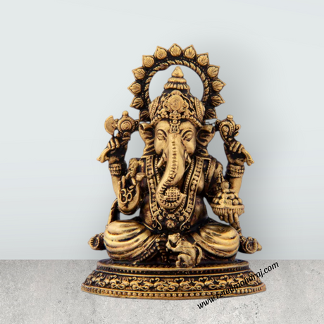 Ganesh Statue - 2.75 x 2 Inches | Brass Vinayaka Idol / Ganesh Idol for Pooja / 95 Gms Approx - Retail Maharaj