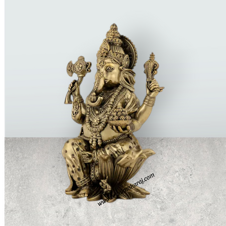 Ganesha Murti – 2 x 1.25 Inches | Brass Vinayaka Murti / Antique Polish Vigneshwara Statue for Home Temple - Retail Maharaj