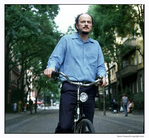 Middlesex: Winner of the Pulitzer Prize, from the bestselling author of The Virgin Suicides - Retail Maharaj
