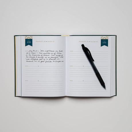 The Daily Bible Project: A Three-Year Record of Your Reading Plan Journey - Retail Maharaj