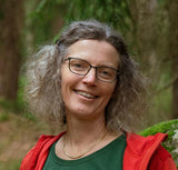 Tapestries of Life: Uncovering the Lifesaving Secrets of the Natural World - Retail Maharaj